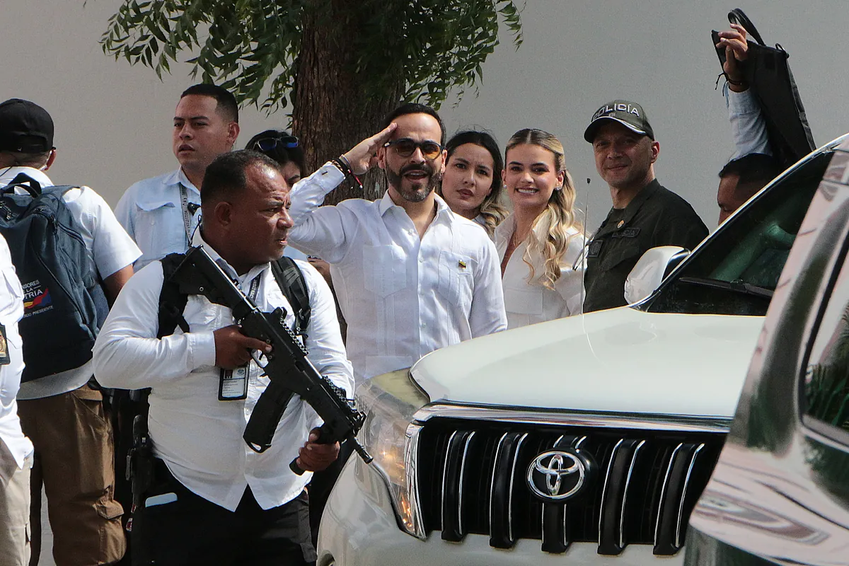 Imagen para: Crisis en Colombia: Petro y Cepeda no reconocen la victoria de De la Espriella