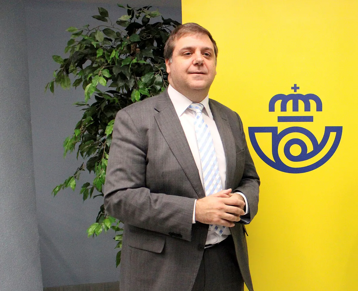 Imagen para: Serrano cruzó 2.662 mensajes con el cabecilla de la trama de corrupción antes de su detención
