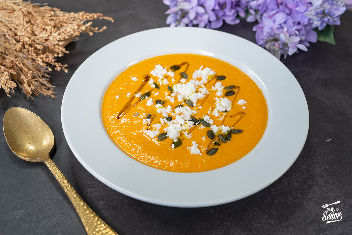 Gazpacho de zanahoria: receta fácil y original para sorprender a tus invitados