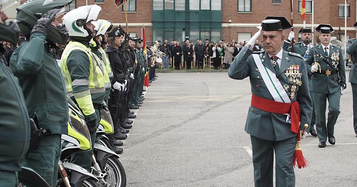 Imagen para: El teniente general Luis del Castillo, 'el Puñales' que presionó para boicotear a Ayuso